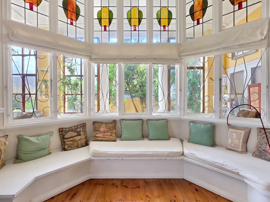 6 Bedroom Property for Sale in Sea Point Western Cape